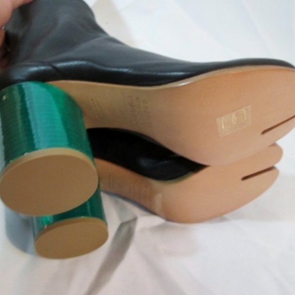 NEW MAISON MARTIN MARGIELA Split Toe Tabi Bootie - Picture 8 of 8